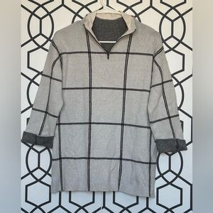Tahari Mock Turtleneck Lines Sweater • Size S •...
